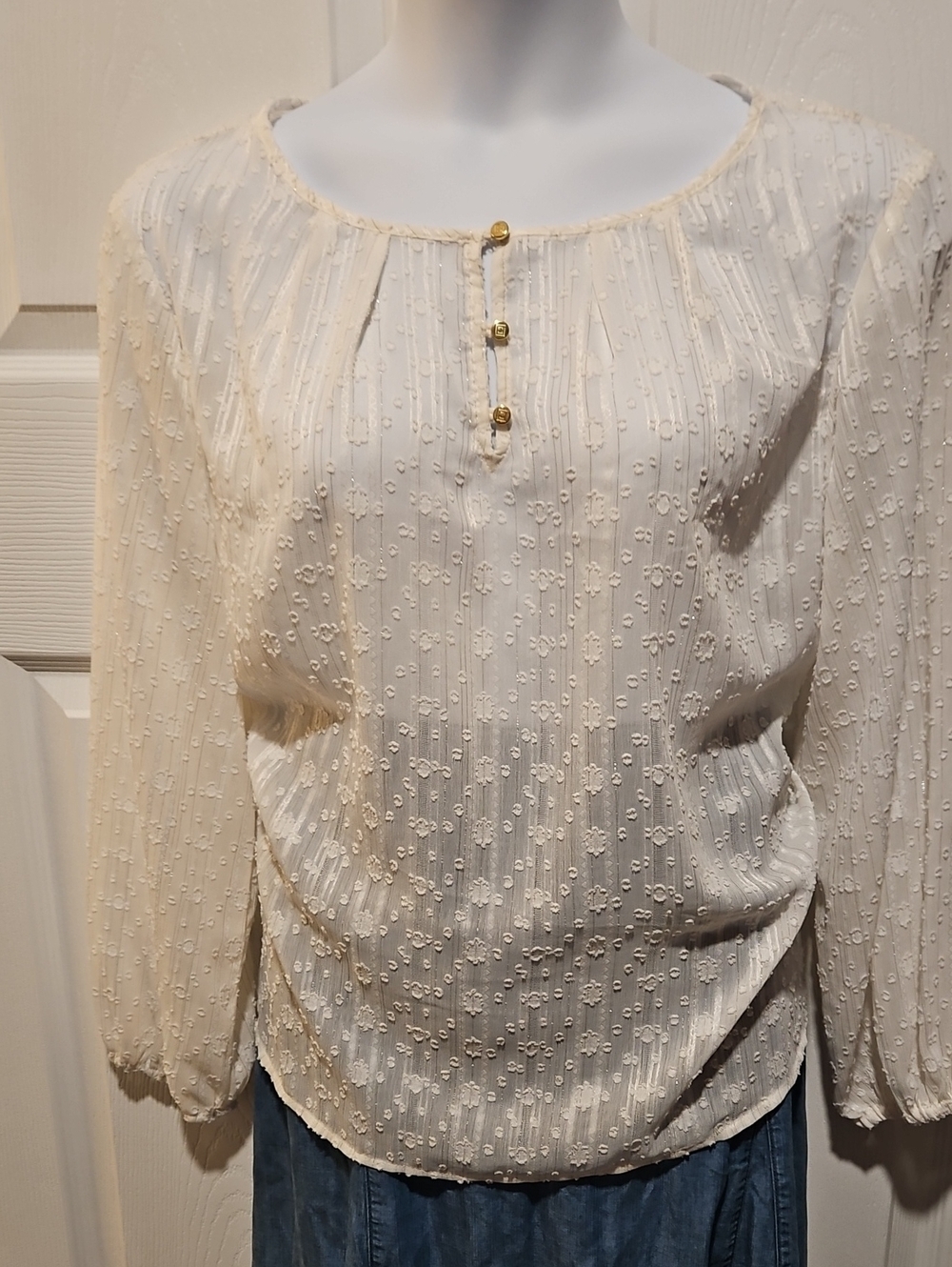 Liz Claiborne Ivory Textured Dot Peasant Blouse with Gold Buttons